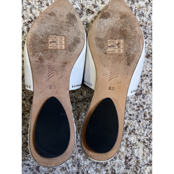 Paige Alia White Leather Mule Flats Women 6.5 Silver Stud Pointed Toe Casual - Picture 3 of 4